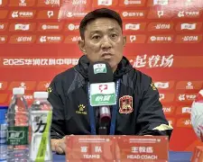 九州娱乐-曼联客场失利主场不败纪录告终的是谁