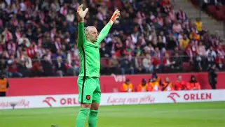 九州娱乐-瑞士国家队在世界杯小组赛中遭遇失利(瑞士国家队阵容2021欧洲杯)